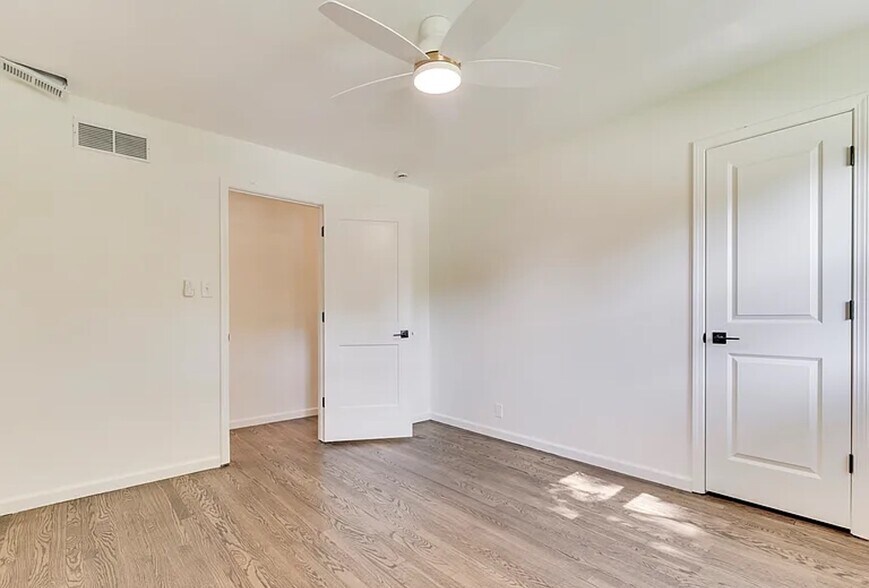 Bedroom 2 - 11506 Rolling Springs Dr