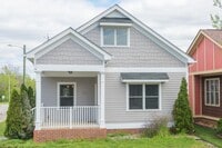 Building Photo - 3 bedroom home in Jefferson Heights