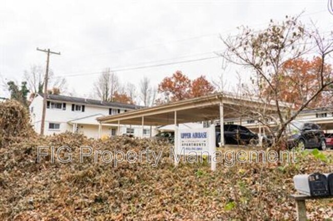 Primary Photo - 127 Upper Airbase Ln