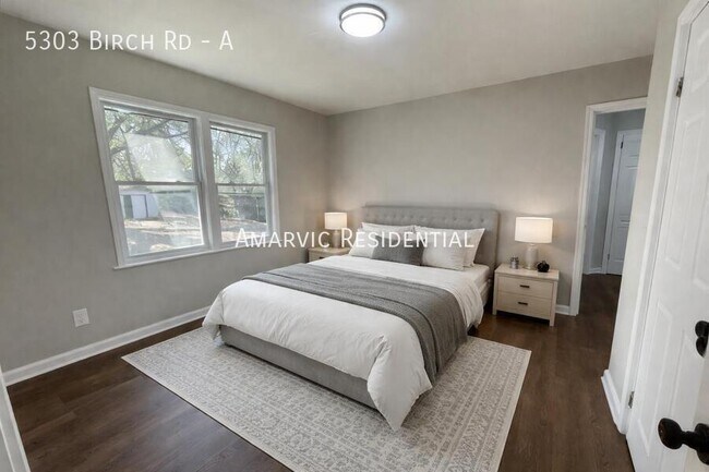 Building Photo - 5303 Birch Rd