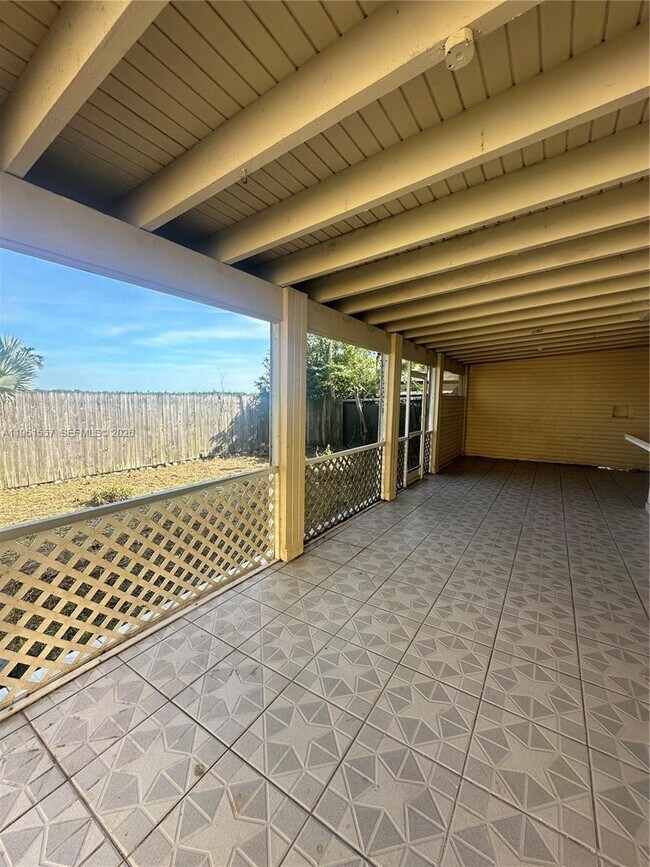 Building Photo - 27347 SW 117th Pl