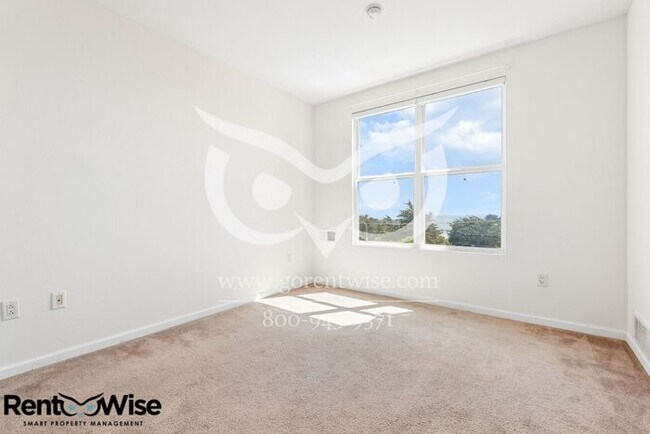 Building Photo - 401 Crescent Ct