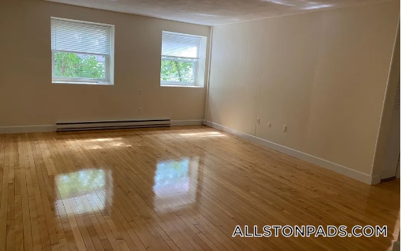 Building Photo - 20 Armington St