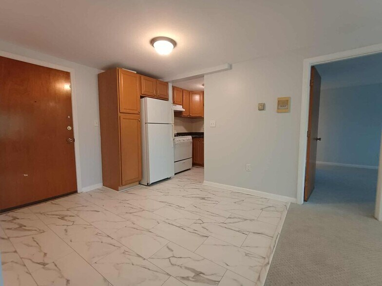 Primary Photo - 9 Ryder St