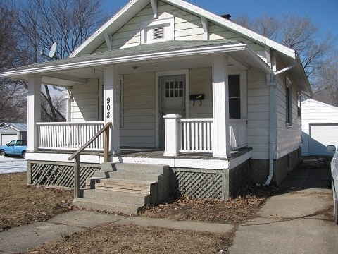 Building Photo - 908 W Eureka St