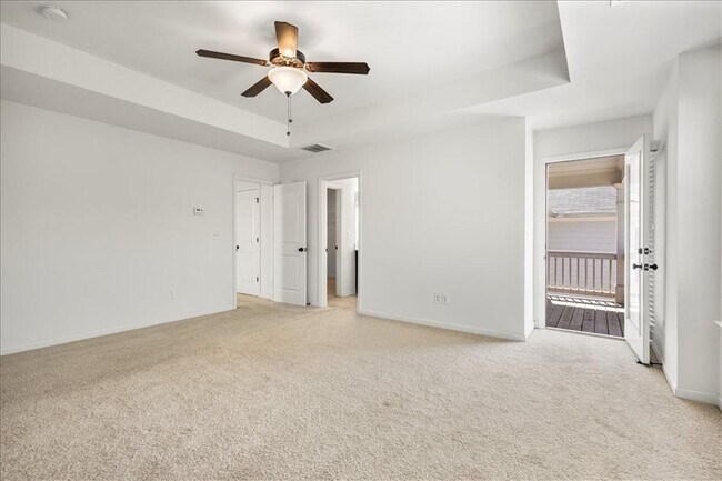 Building Photo - 869 Venture Way