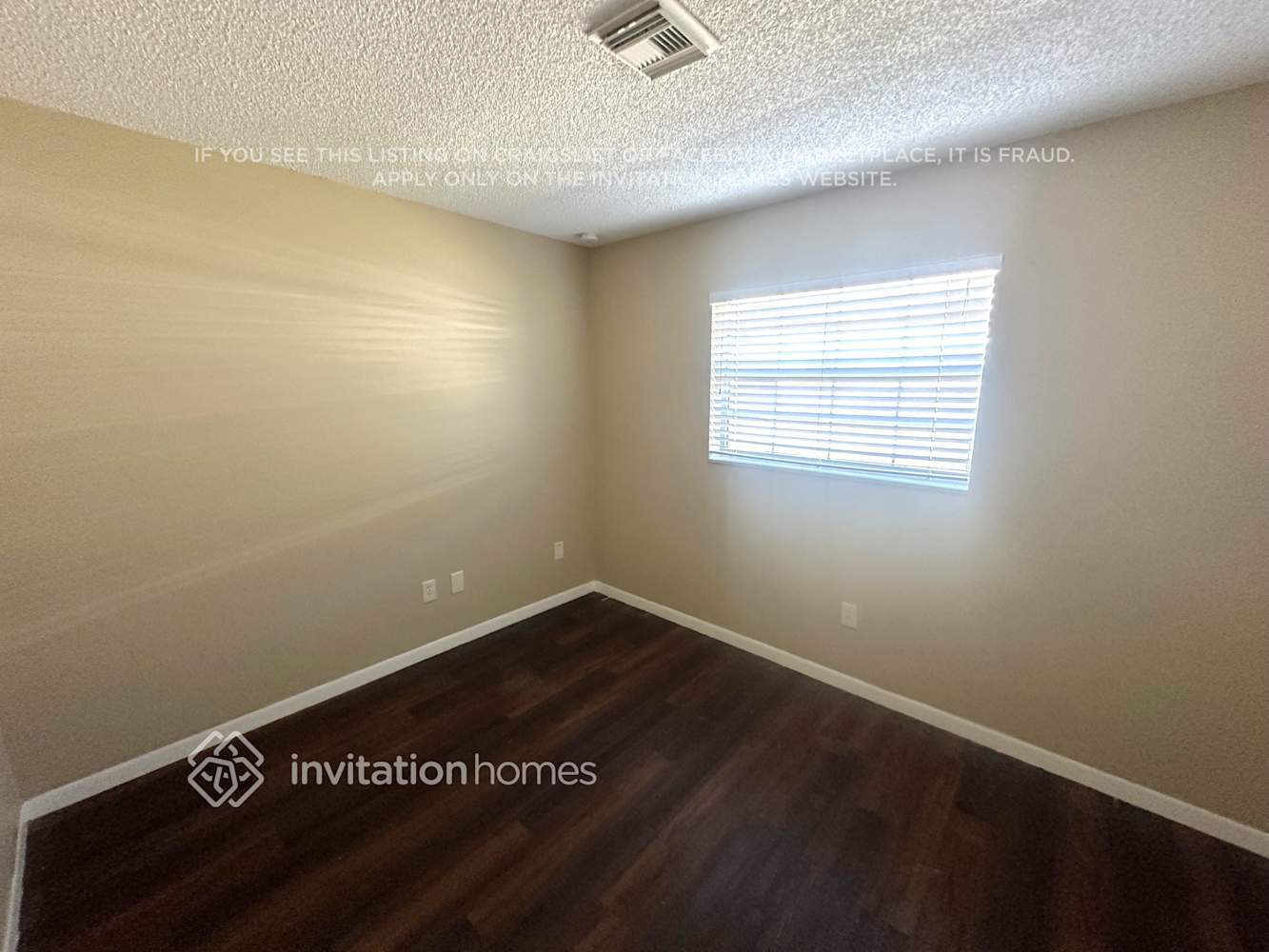 Building Photo - 1581 Wyndcliff Dr