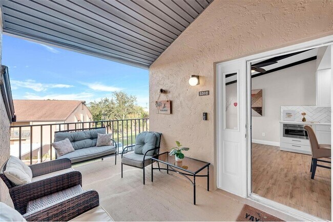 Building Photo - 15761 Windward Way Cir