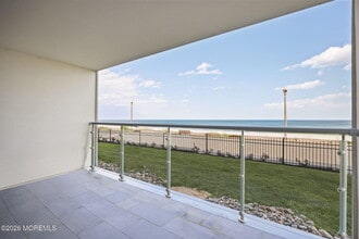Building Photo - 510 Ocean Ave N