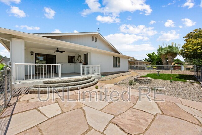 Building Photo - 1125 Arrowhead Ln
