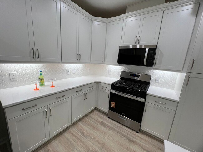 Building Photo - Welcome to Margaritaville 55 + Community