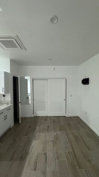 Building Photo - 3667 W 108th St