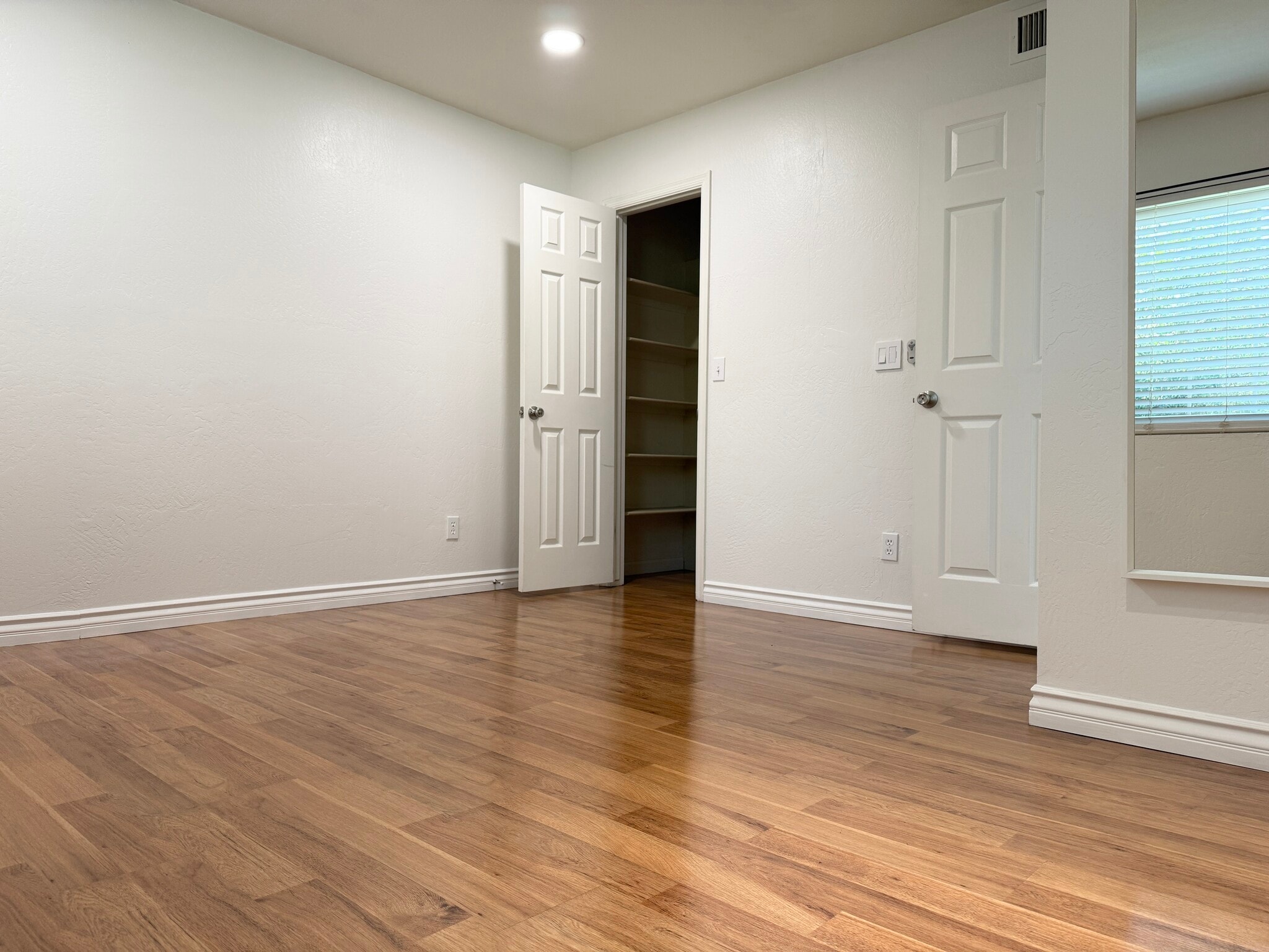 Second Bedroom - 7800 E Lincoln Dr