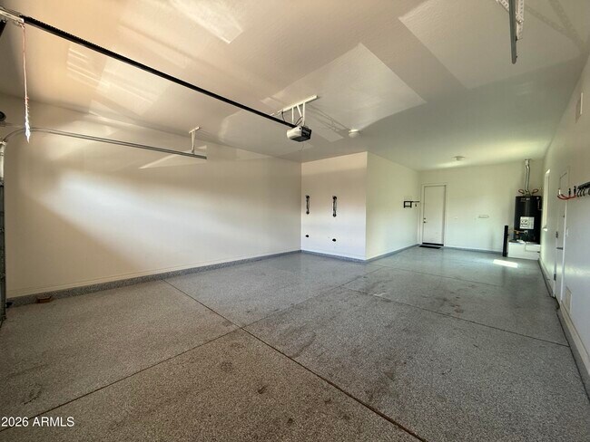 Building Photo - 4045 S Camellia Dr