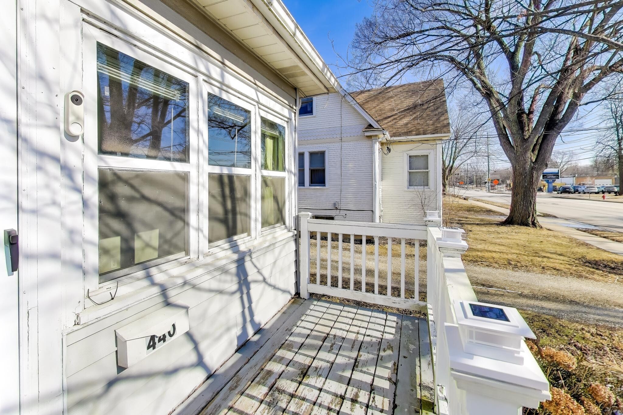 Building Photo - 440 W Main St