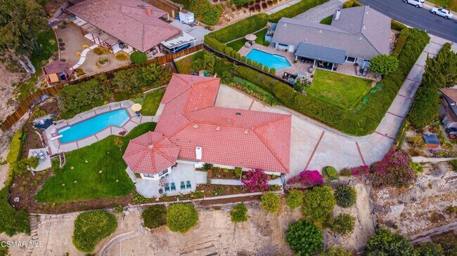 Building Photo - Thousand Oaks Pool Home with Amazing Views