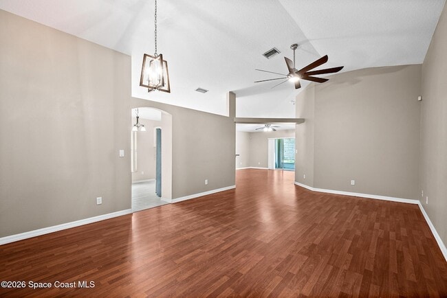 Building Photo - 2467 Deercroft Dr