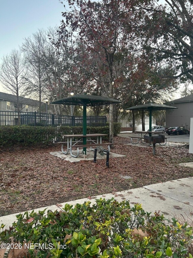 Building Photo - 6063 Maggies Cir