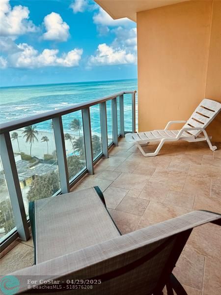 Building Photo - 2501 S Ocean Dr