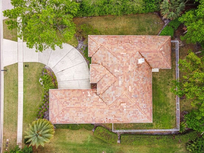 Building Photo - Spacious 3-Bed Home in Magnolia Plantation...