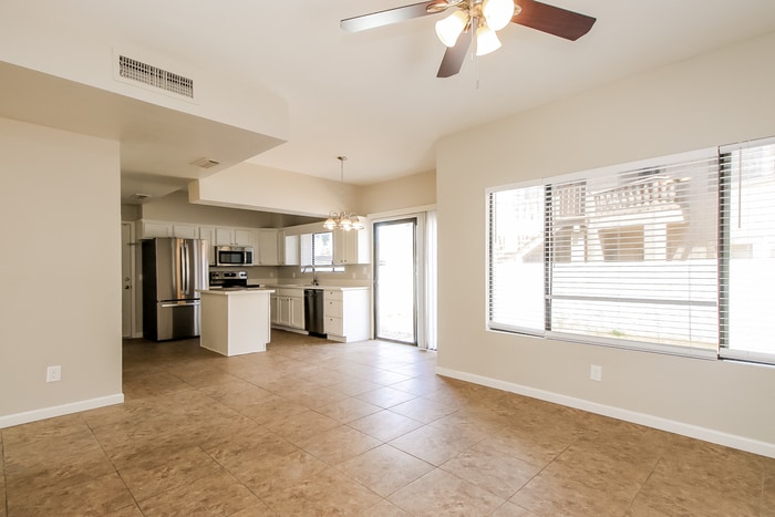 Building Photo - 1423 N Dana St