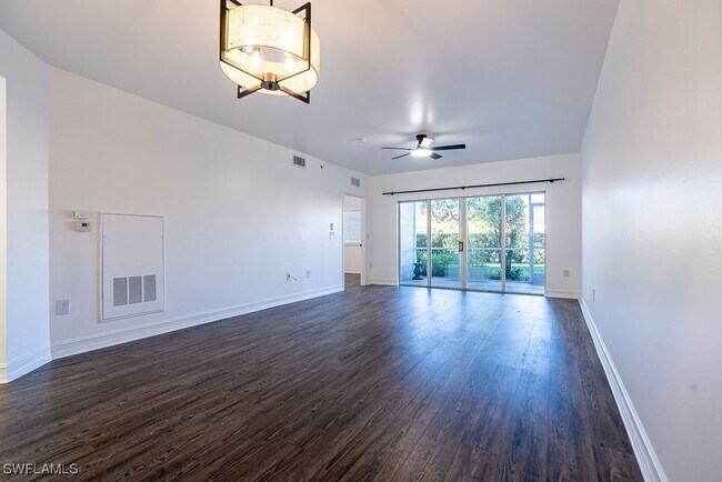 Building Photo - 7835 Regal Heron Cir