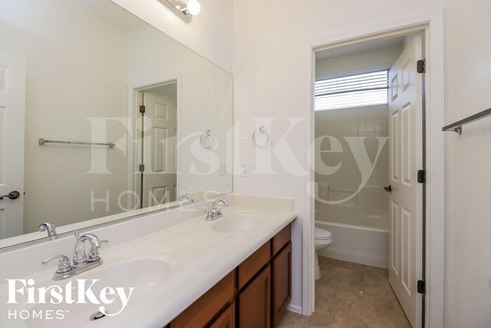 Building Photo - 3767 E Stampede Dr