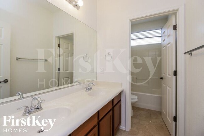 Building Photo - 3767 E Stampede Dr