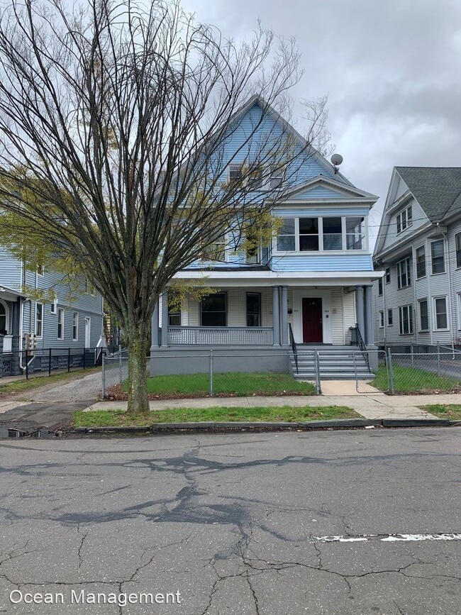 Building Photo - 364 Edgewood Ave