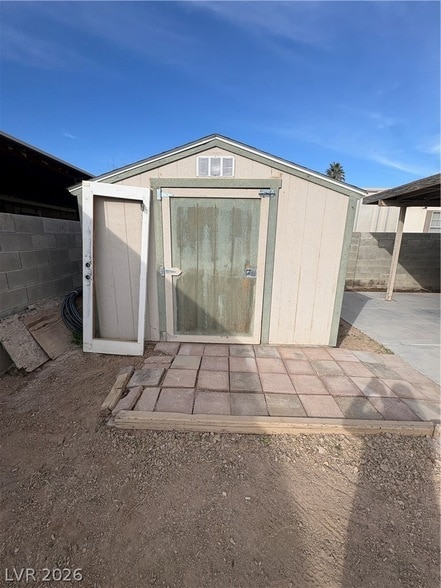 Building Photo - 1755 Peanut Ct