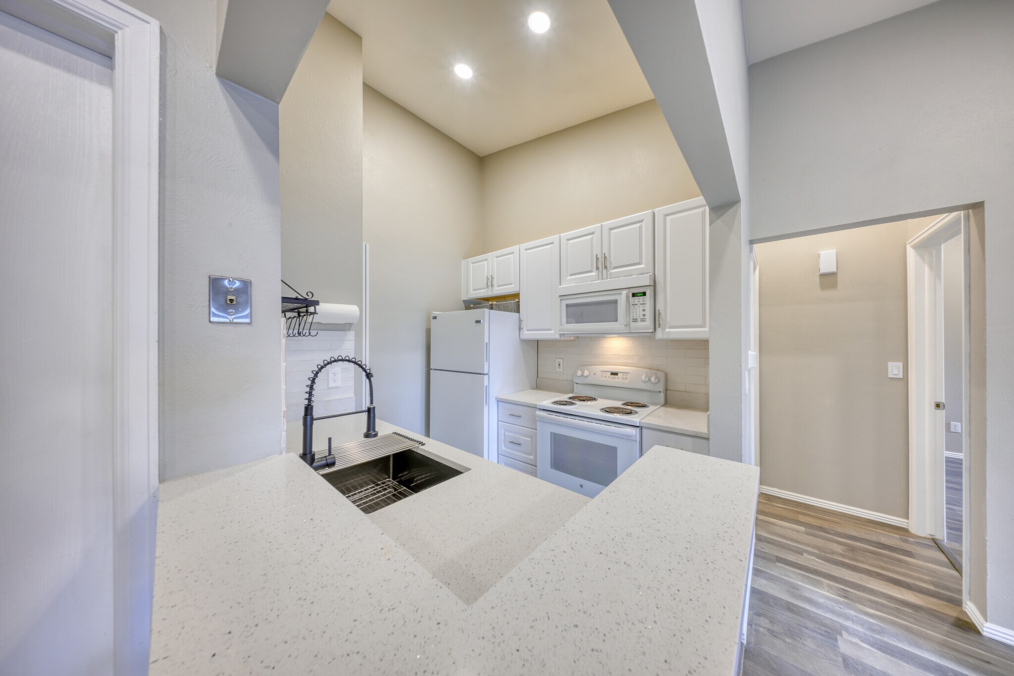 Building Photo - 5403 W 76th Ave