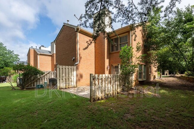 Building Photo - 9070 Cobbler Ct