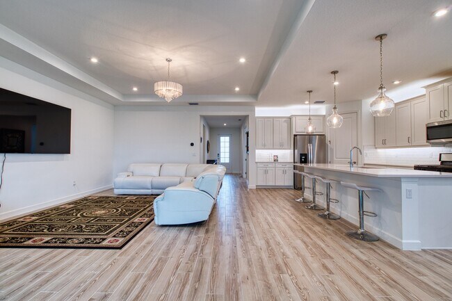 Building Photo - 10407 SW Aquila Wy