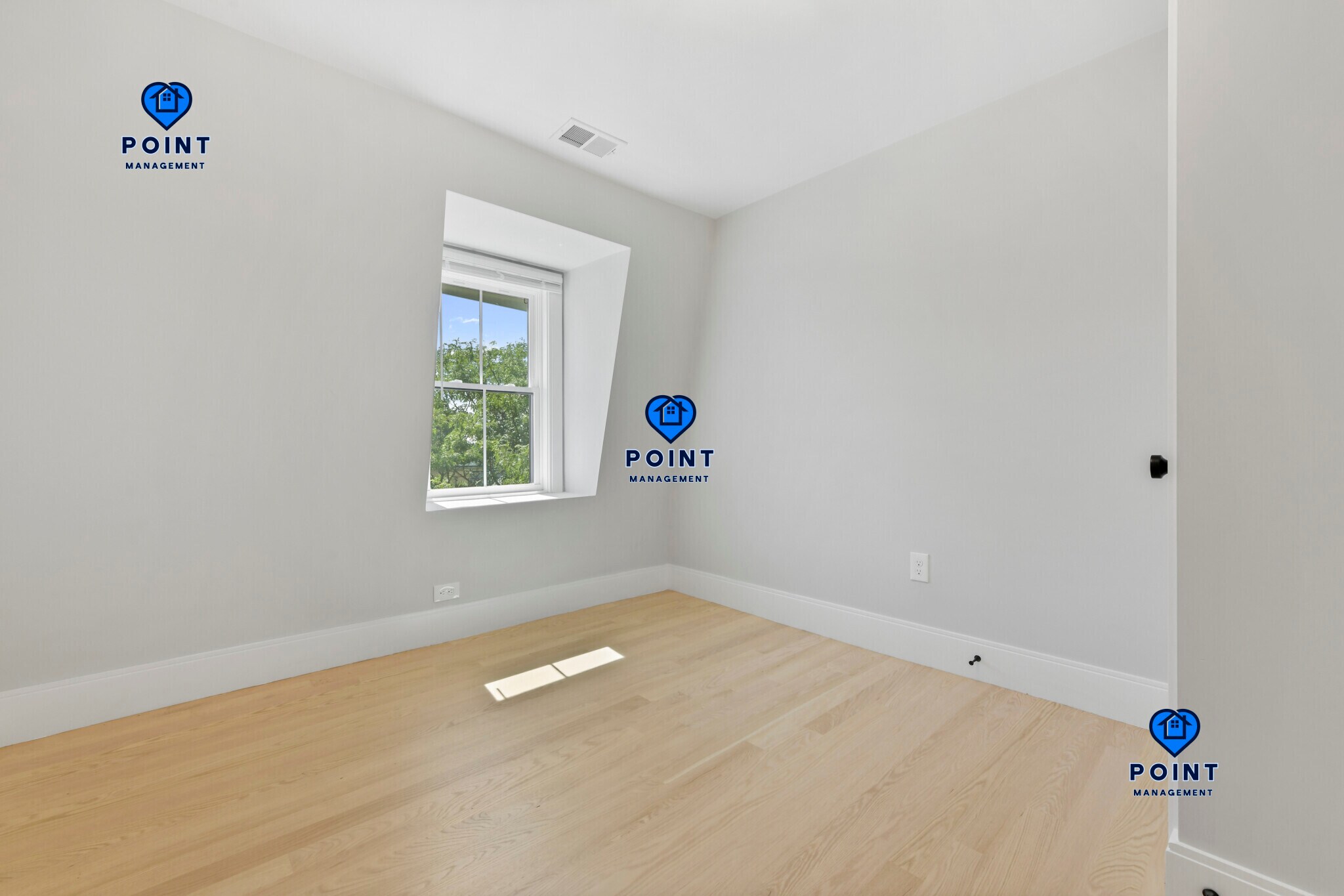 Building Photo - 226-228 Princeton St. Unit 7