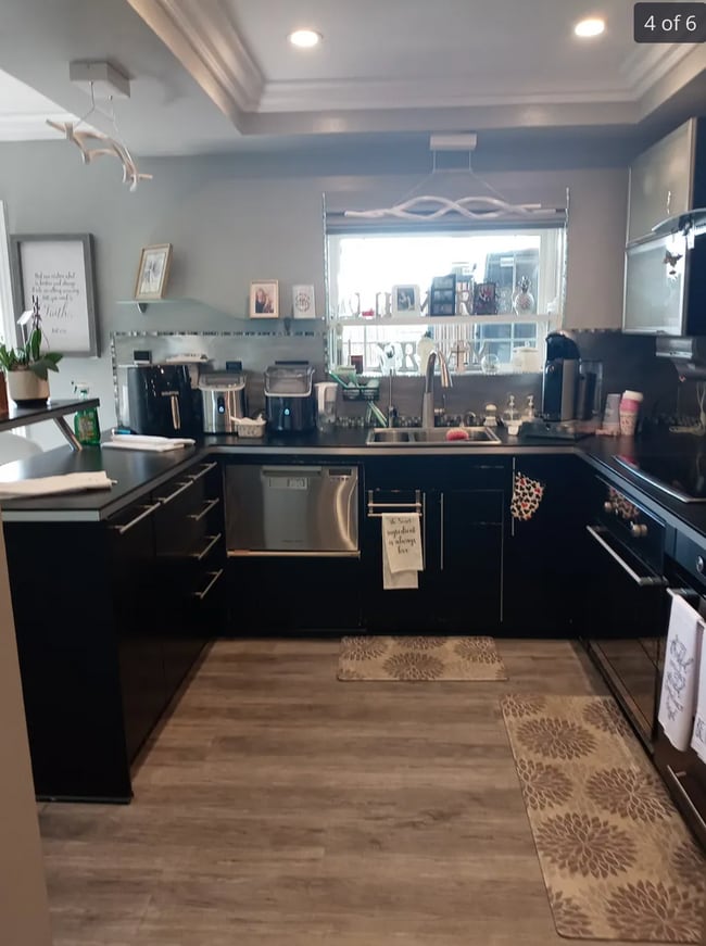 Building Photo - 3342 Bradbury Rd