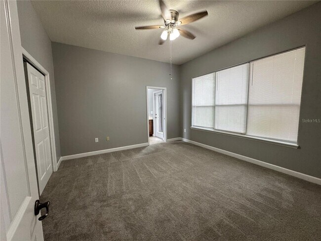 Building Photo - 142 Harrington Ct