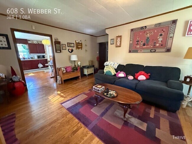 Building Photo - 608 S Webber St
