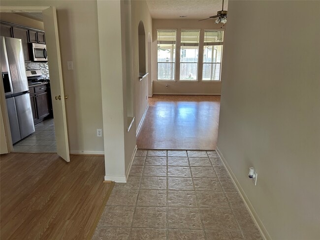 Building Photo - 11815 Balmorhea Ln