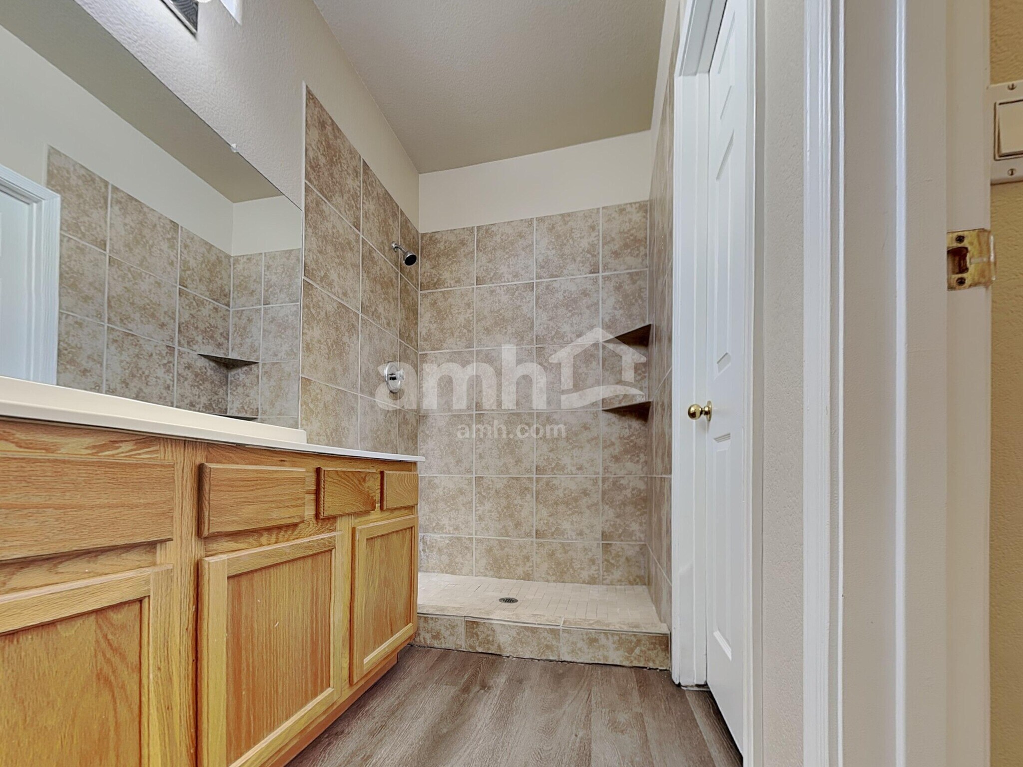 Building Photo - 3506 N 130th Ave