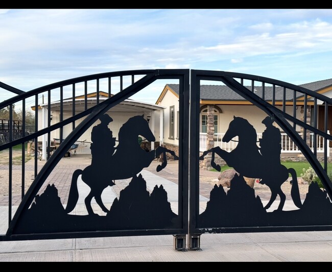 Building Photo - 19238 E Starflower Dr