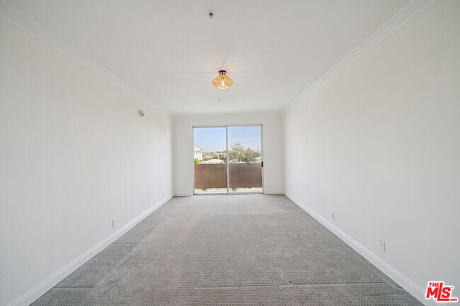 Building Photo - 1508 Greenfield Ave