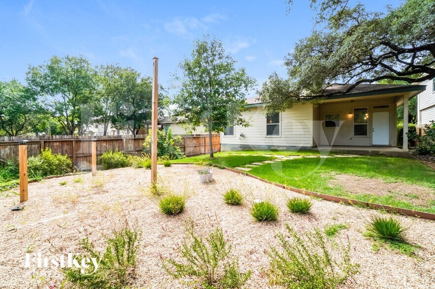 Building Photo - 5518 Arcadia Park