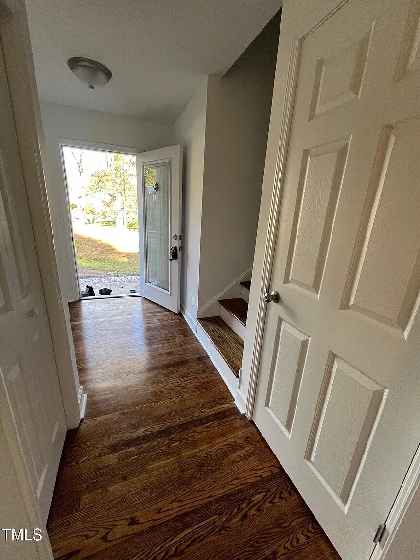 Building Photo - Room in Single Family Home on Forge Rd