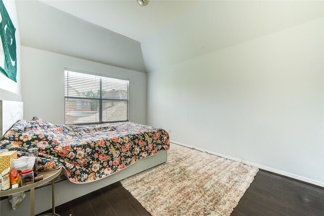Building Photo - 5911 Canyon Brook Ct