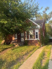Building Photo - 3 Bedroom Home In Detroit