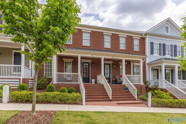 Primary Photo - 40 Pine St