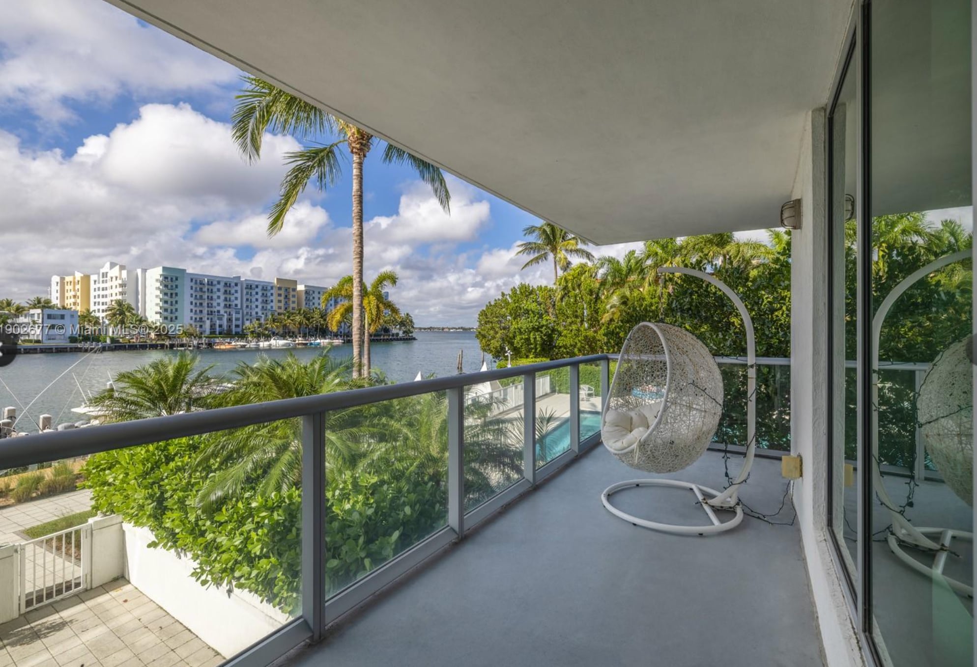 Building Photo - 7928 East Dr