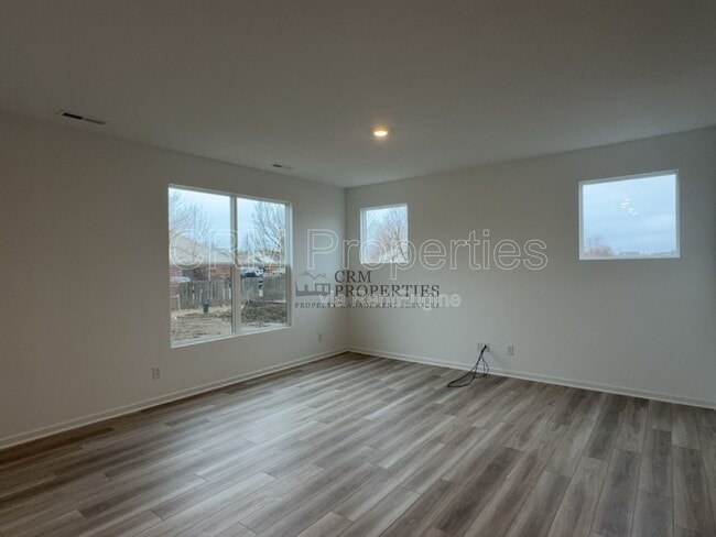 Building Photo - 809 Oyster Bay Dr