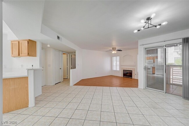 Building Photo - 4555 E Sahara Ave