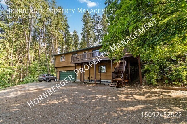 Primary Photo - 1407 W Spring Ln